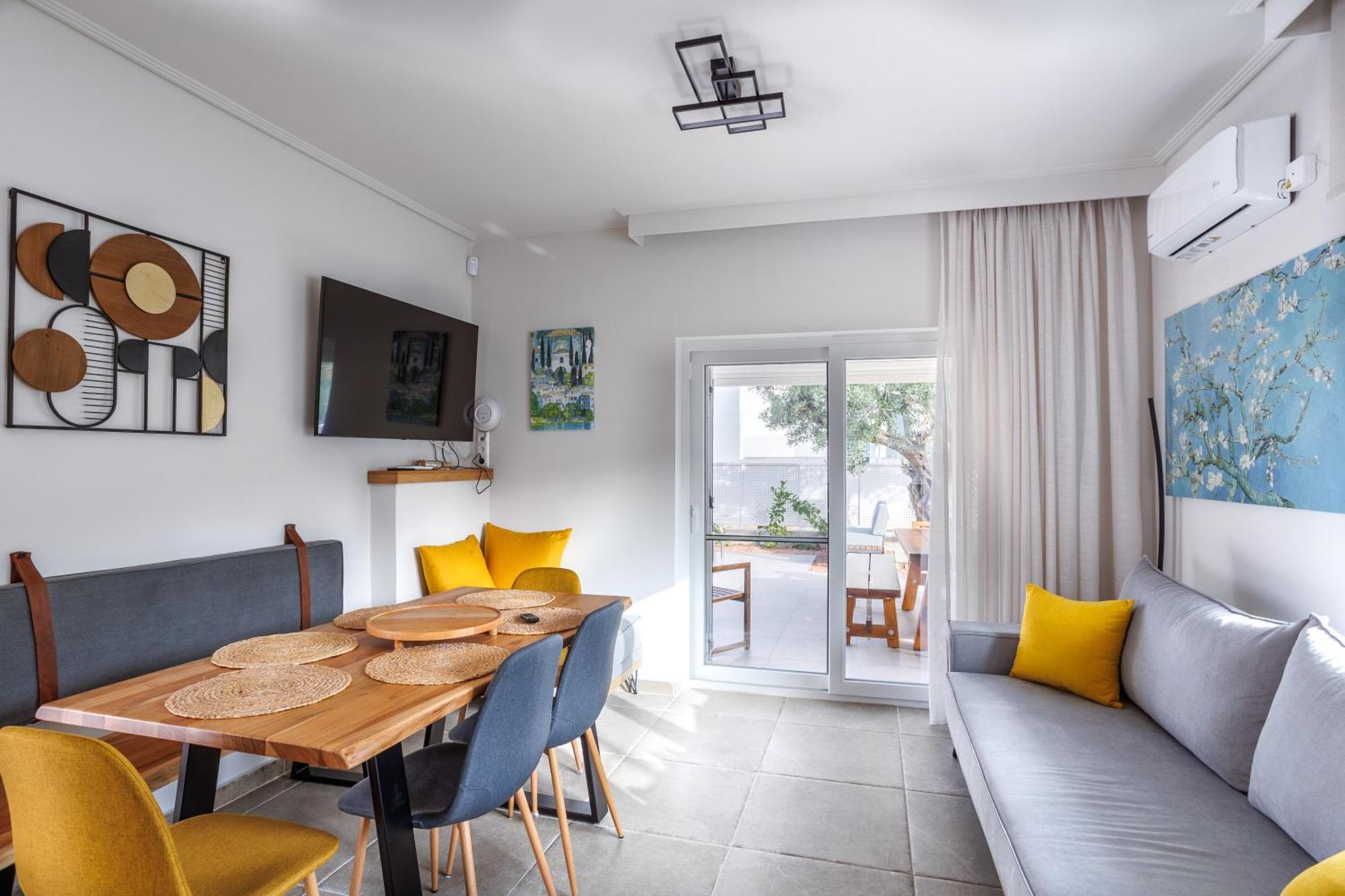 Villa Petritis Nea Iraklitsa