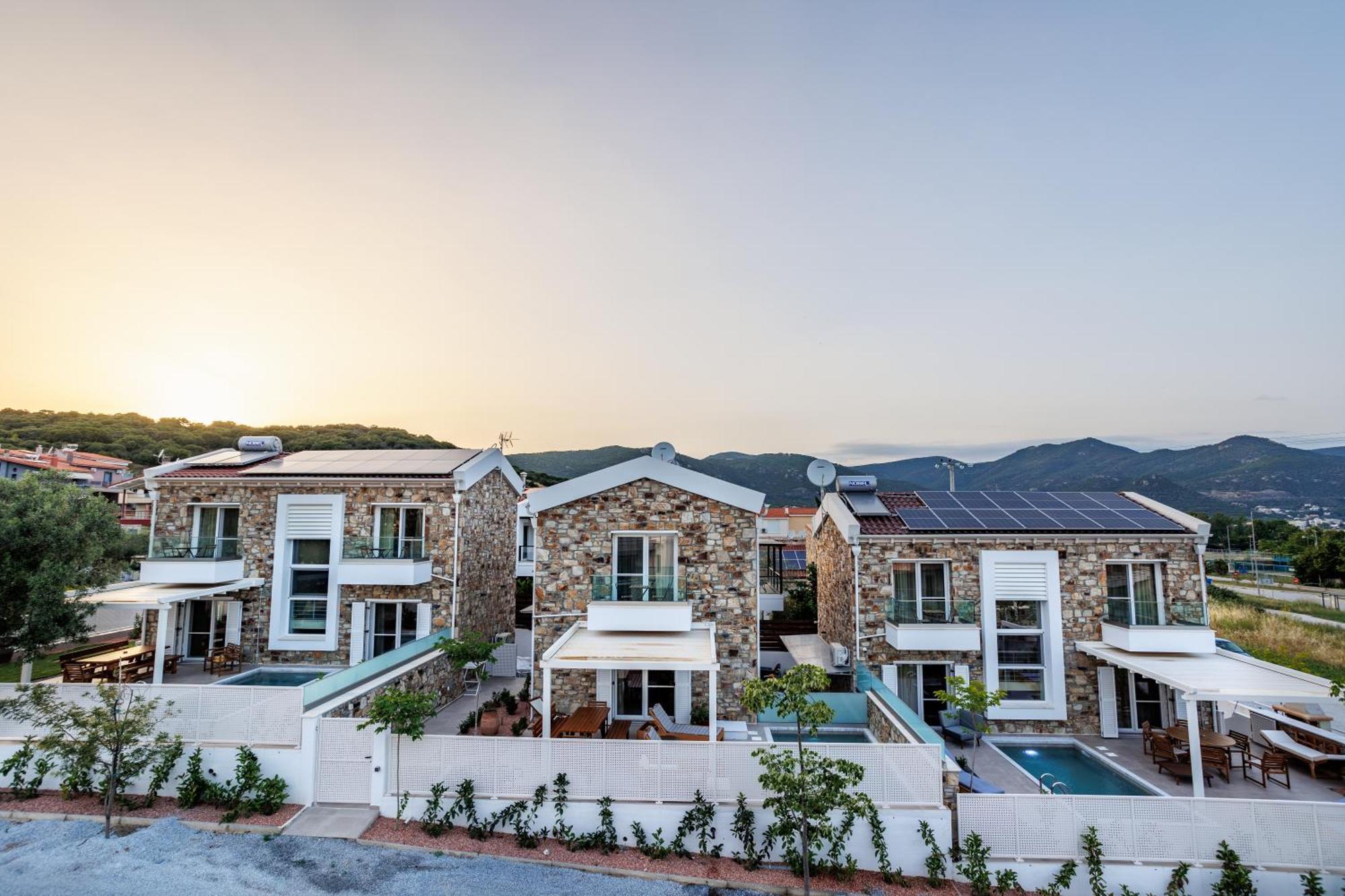 Villa Petritis *